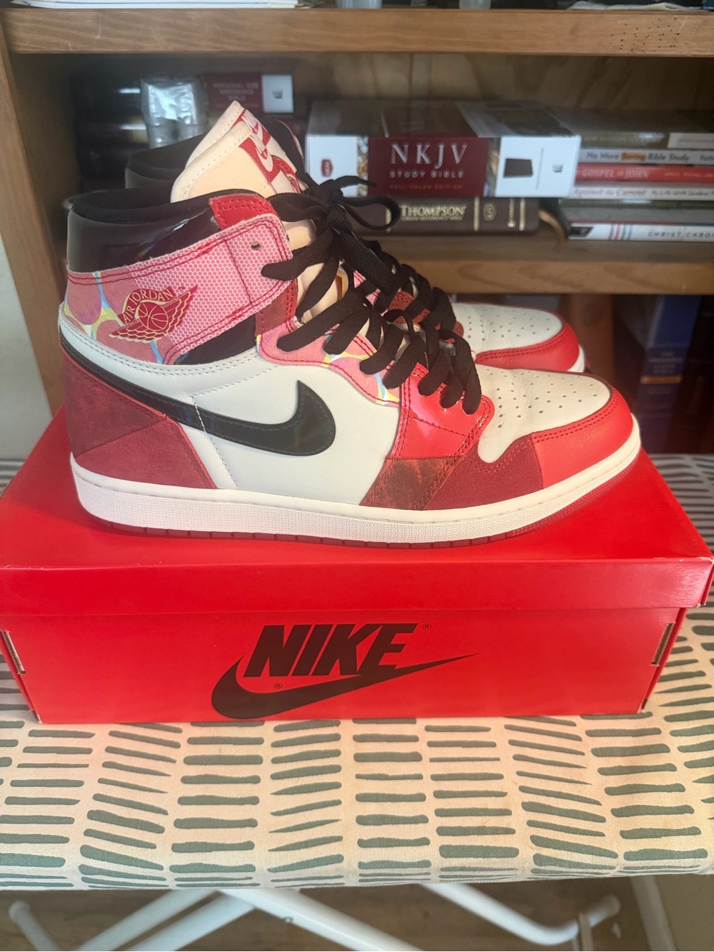 Nike High-Top Sneakers in Red, White and Black - Picture 3 of 5
